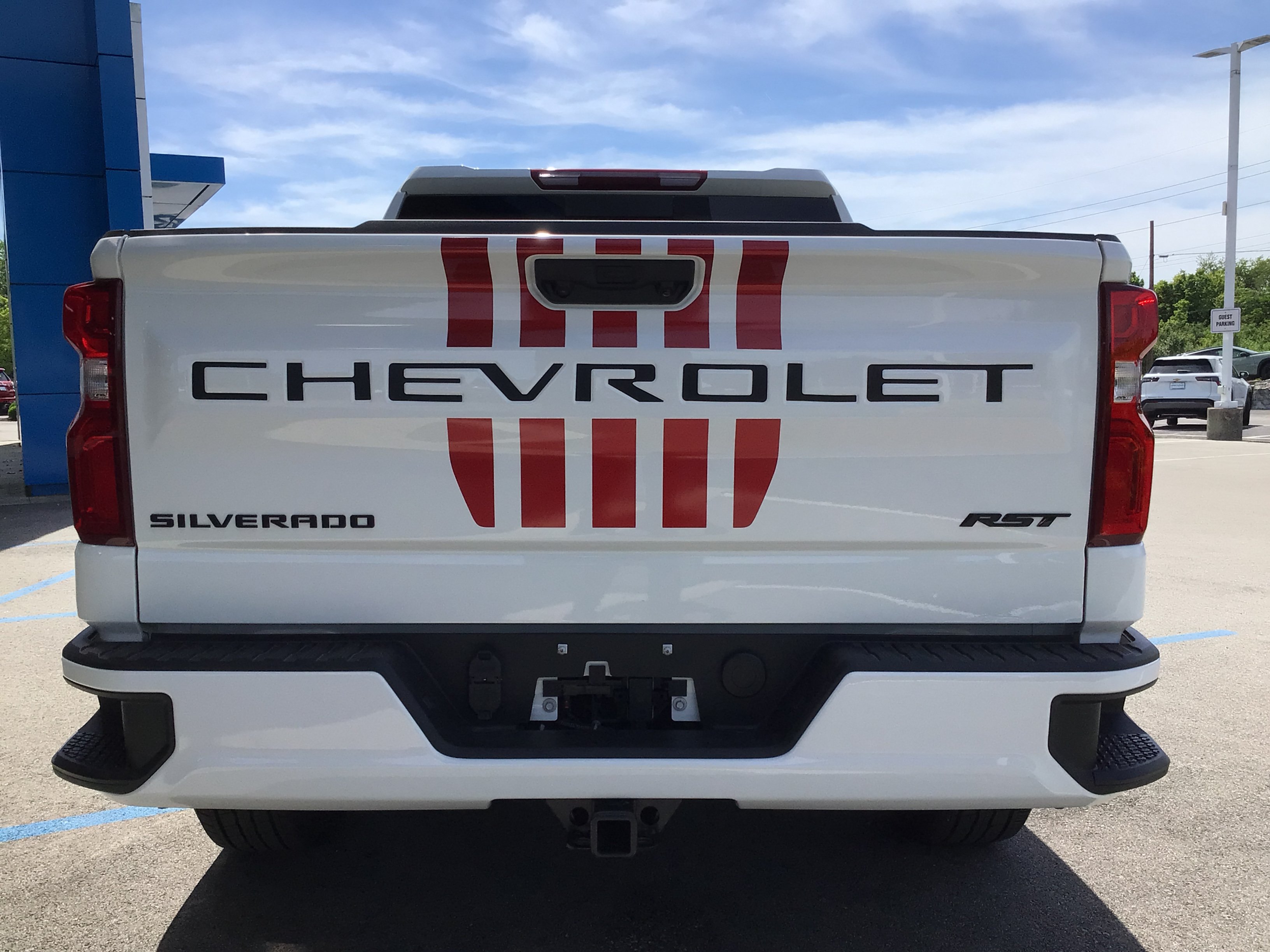 New 2026 Chevrolet Silverado 1500 RST w/ Convenience Package II AWD/4WD image 8