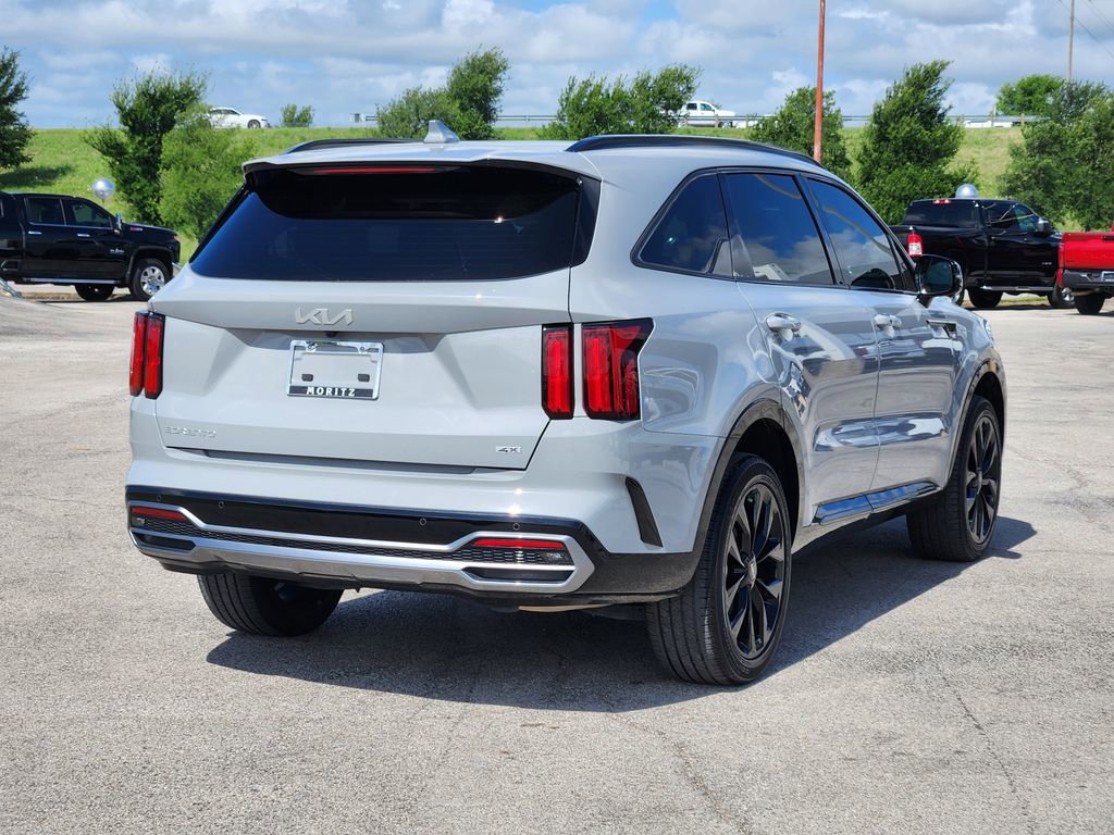 Used 2023 Kia Sorento SX AWD/4WD image 5