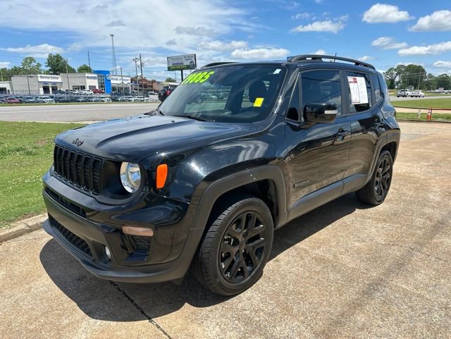 Used 2022 Jeep Renegade Altitude AWD/4WD image 3