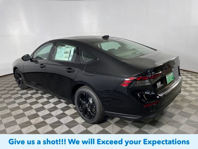 New 2025 Honda Accord SE image 9