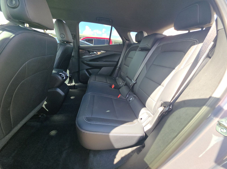 Used 2025 Chevrolet Blazer EV LT AWD/4WD image 10