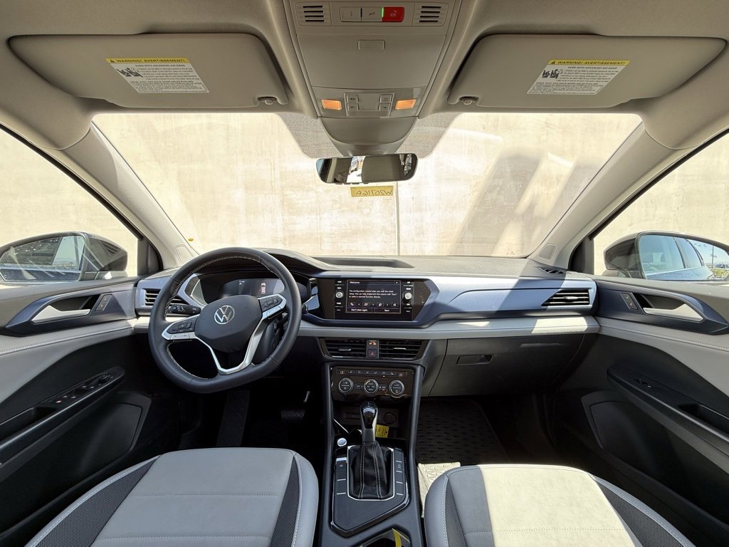 Certified 2024 Volkswagen Taos SE image 6