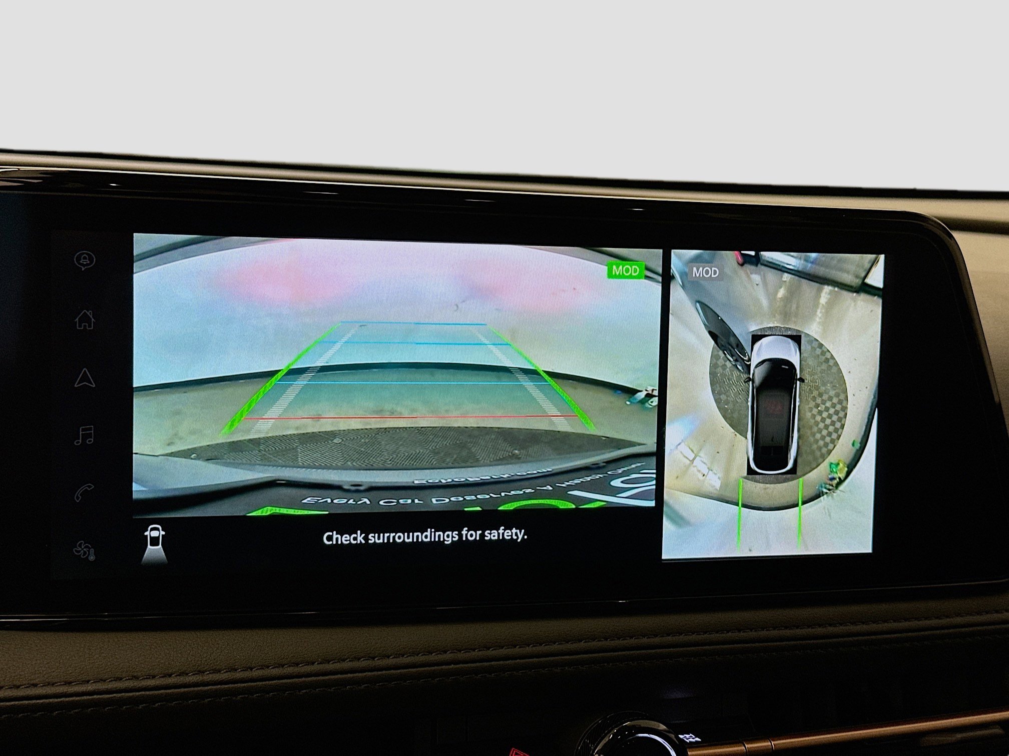 Used 2023 Nissan Ariya AWD image 23