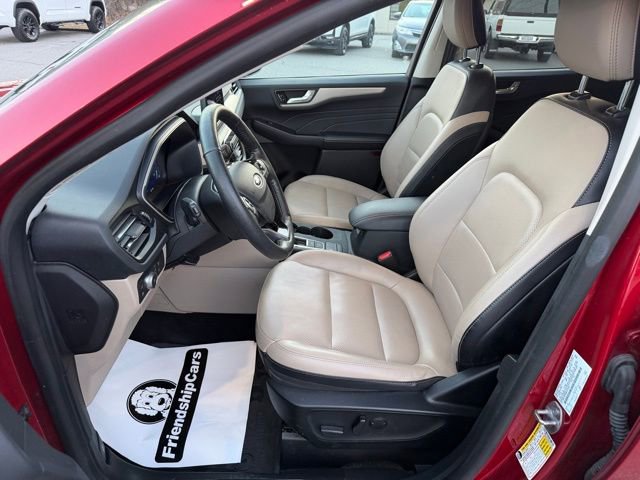 Used 2021 Ford Escape SEL w/ Technology Package image 17