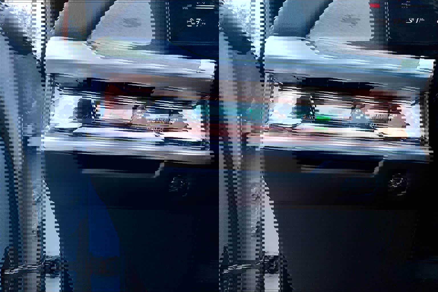 Used 2025 BMW i7 eDrive50 w/ M Sport Package image 33