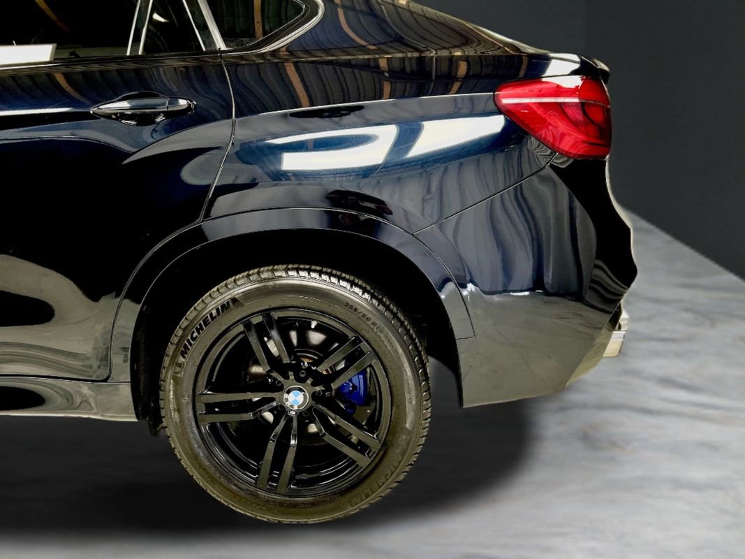 Used 2019 BMW X6 xDrive35i w/ M Sport Package image 11