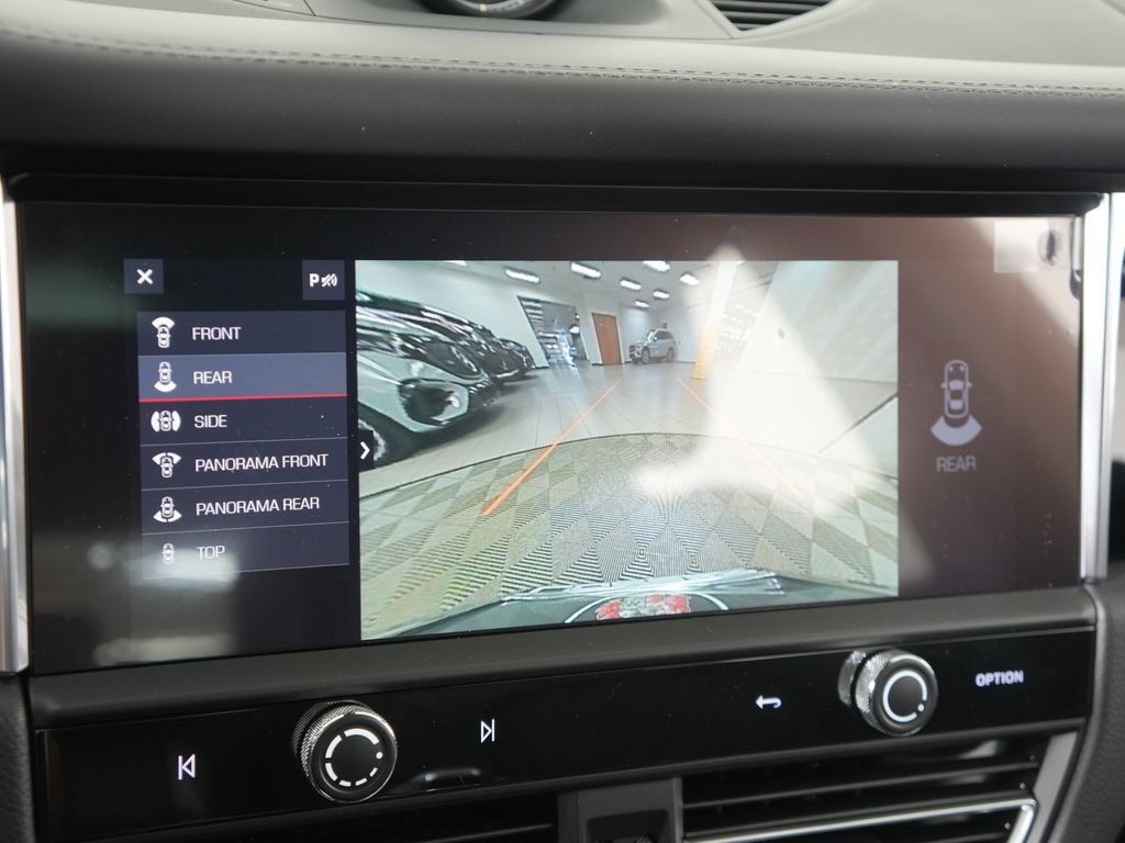 New 2026 Porsche Macan AWD/4WD image 28