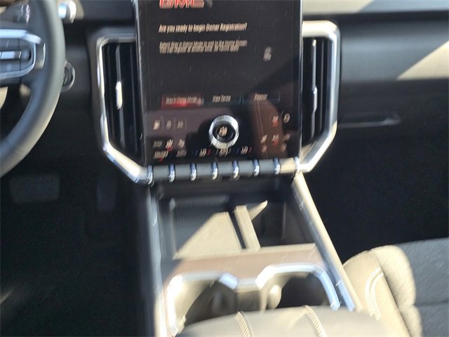 New 2026 GMC Acadia Elevation image 16