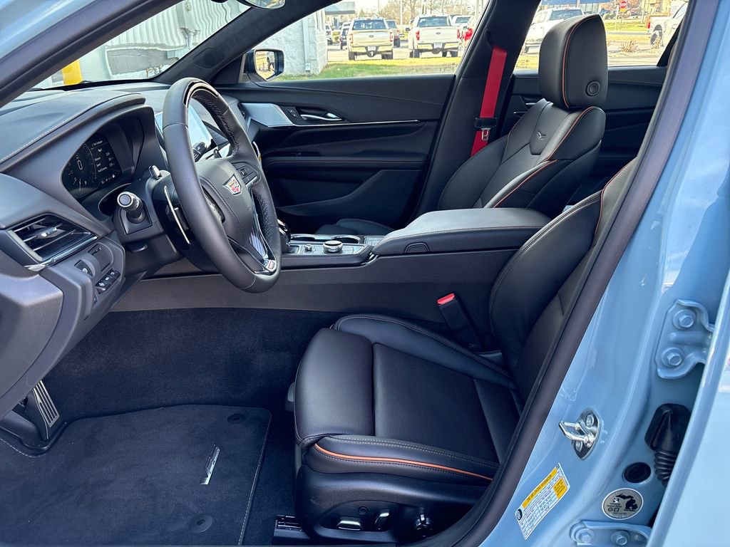 New 2026 Cadillac CT4 V image 11