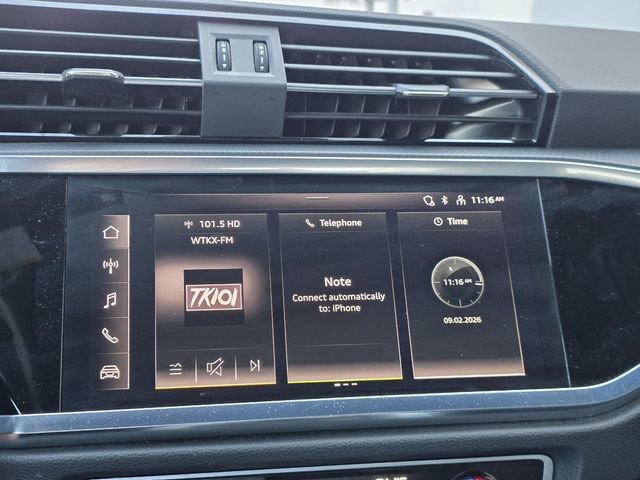 Used 2024 Audi Q3 2.0T Premium image 18