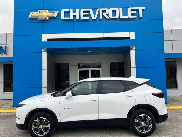 Used 2025 Chevrolet Blazer LT