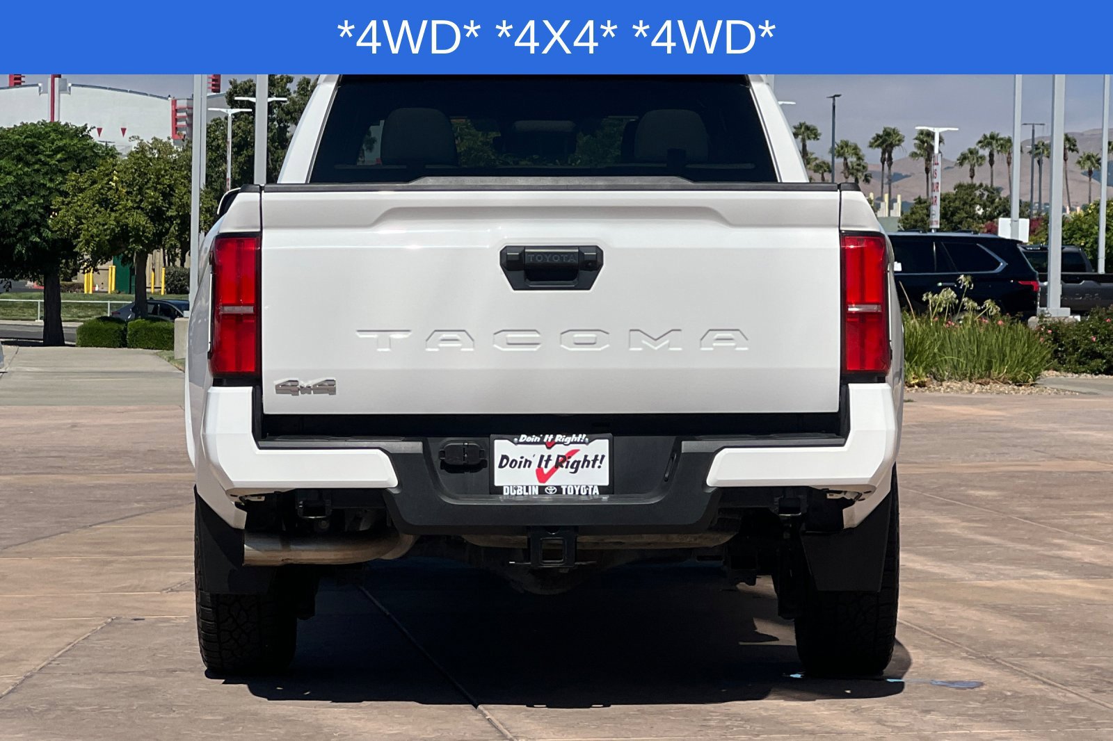 Certified 2024 Toyota Tacoma SR5 AWD/4WD image 6