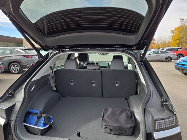 New 2026 Hyundai Ioniq 5 SEL image 33