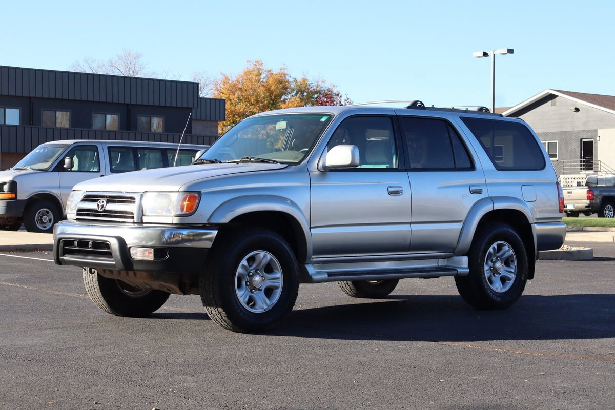 Used 2000 Toyota 4Runner SR5 w/ Upgrade Value Pkg 4 image 11