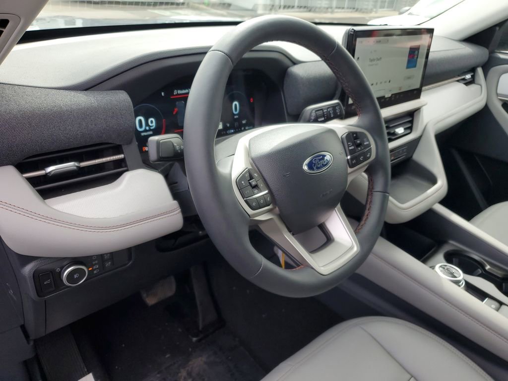 New 2026 Ford Explorer Active image 11