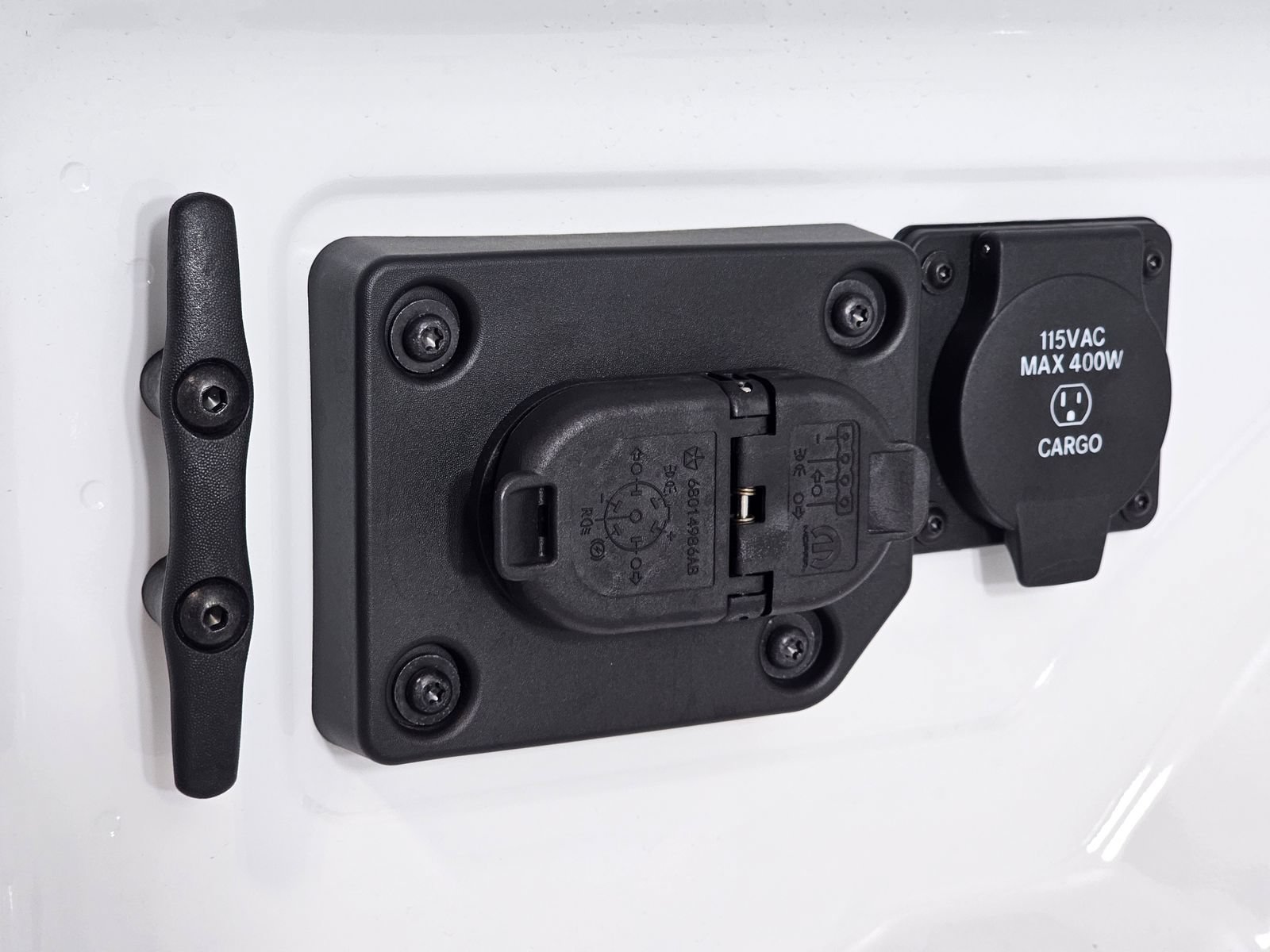 New 2026 RAM 3500 Tradesman AWD/4WD image 24