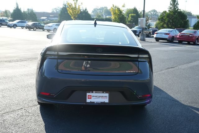 Used 2026 Toyota Prius Plug-In Hybrid FWD image 6