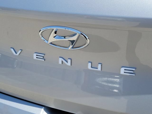 New 2026 Hyundai Venue SEL FWD image 30