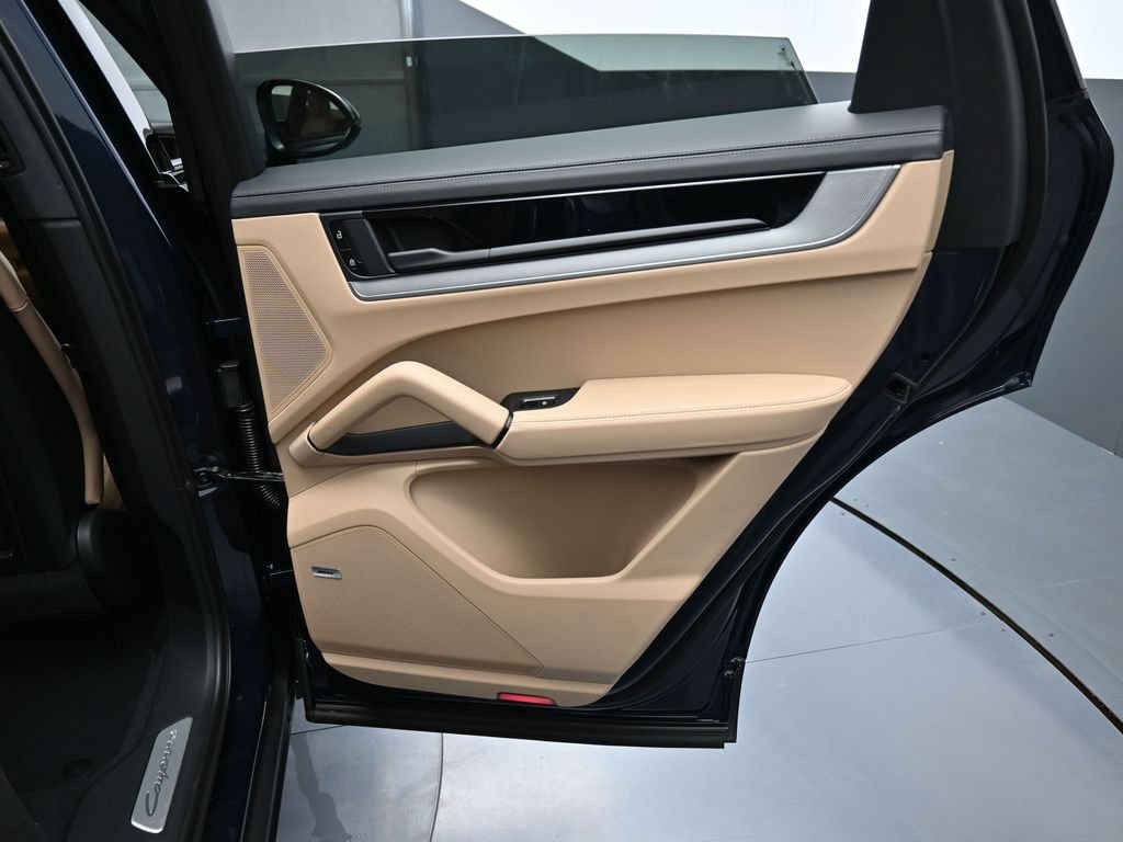 New 2026 Porsche Cayenne S AWD/4WD image 26