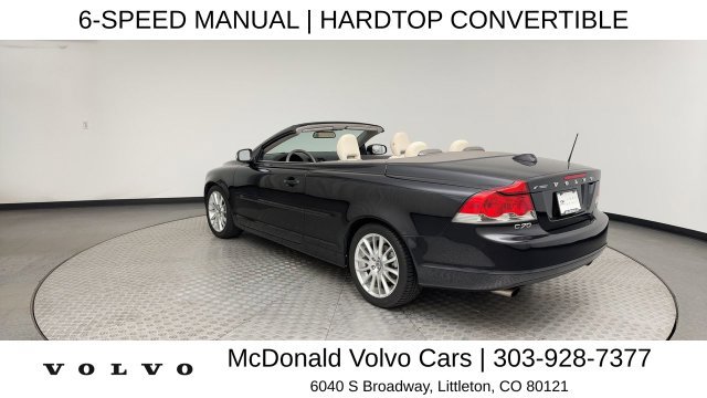 Used 2009 Volvo C70 T5 FWD image 4
