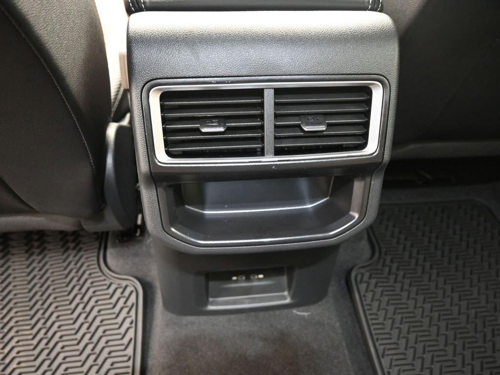 New 2026 Volkswagen Atlas Cross Sport SE image 21