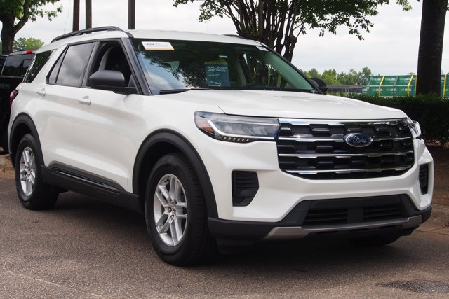 Certified 2026 Ford Explorer Active RWD image 1