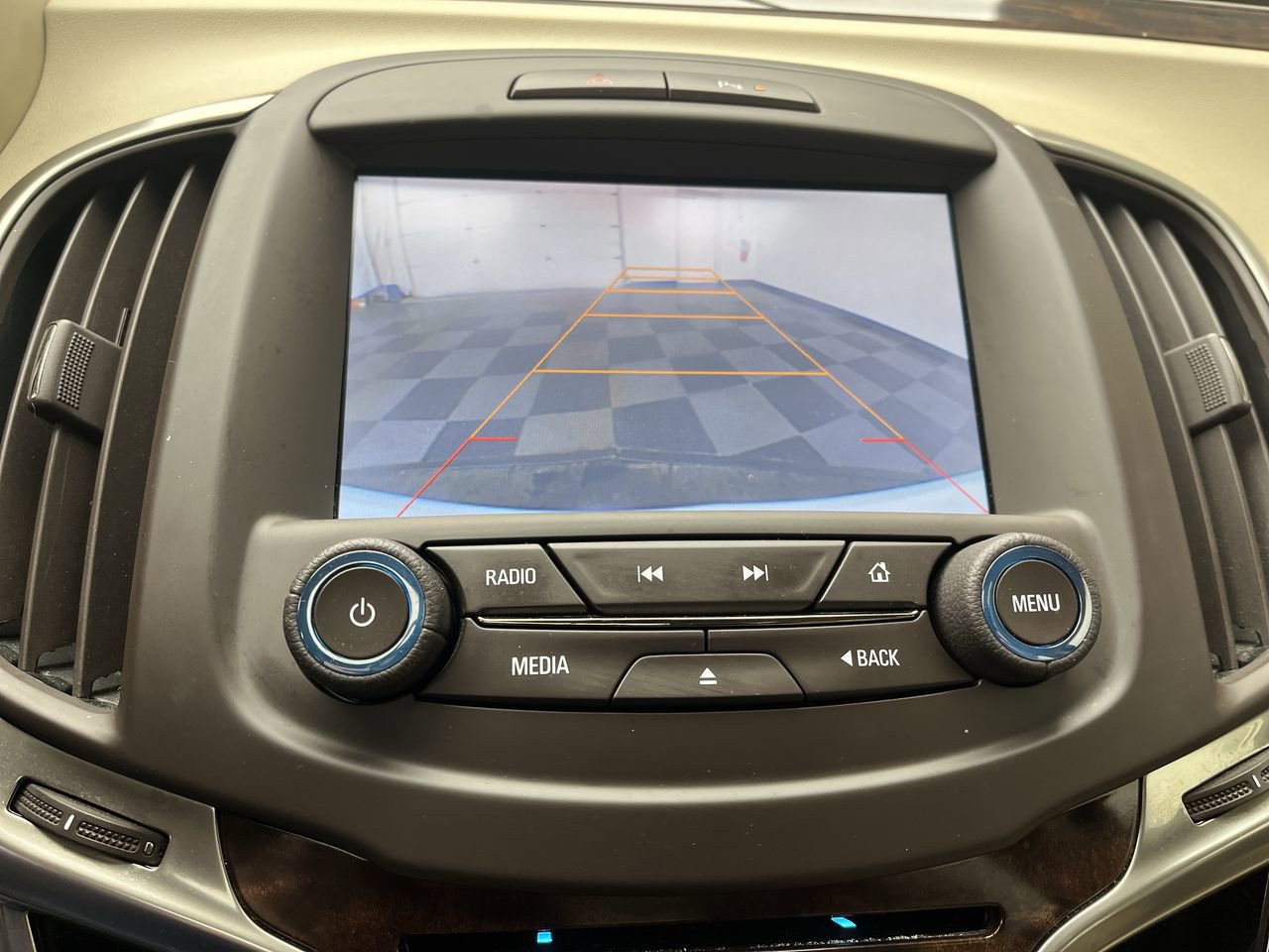 Used 2014 Buick LaCrosse Leather image 5