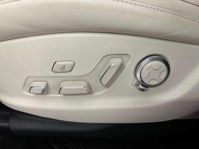 Used 2024 Genesis GV80 3.5T w/ Advanced Package image 10