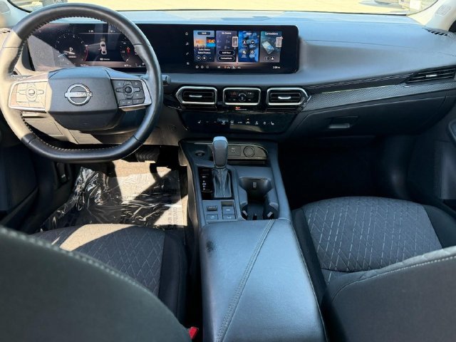 Used 2026 Nissan Sentra SV w/ SV Convenience Package FWD image 13