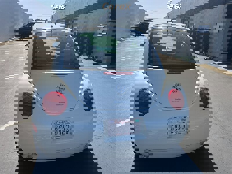 Used 2004 Volkswagen Beetle GLS image 9