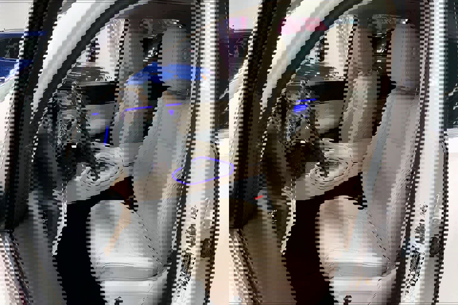 Used 2021 Mercedes-Benz GLE 350 4MATIC w/ Premium Package image 10