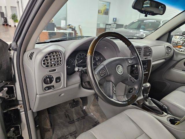 Used 2005 Buick Rainier CXL w/ Luxury Package AWD/4WD image 7