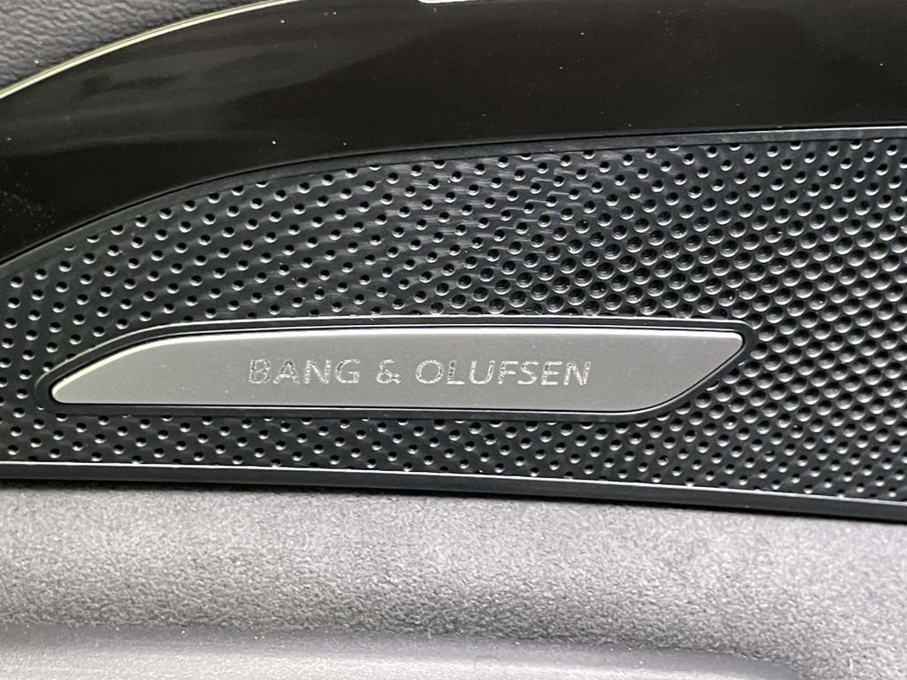 New 2025 Audi SQ5 Premium Plus image 35