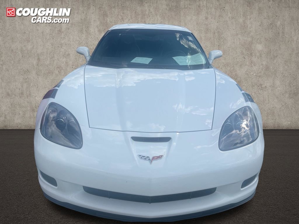 Used 2011 Chevrolet Corvette Grand Sport w/ Preferred Equipment Group RWD image 8