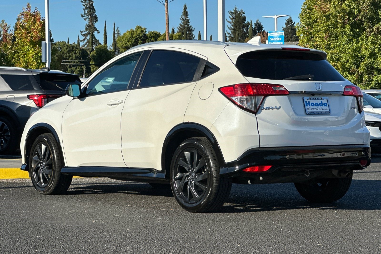 Used 2022 Honda HR-V Sport image 3