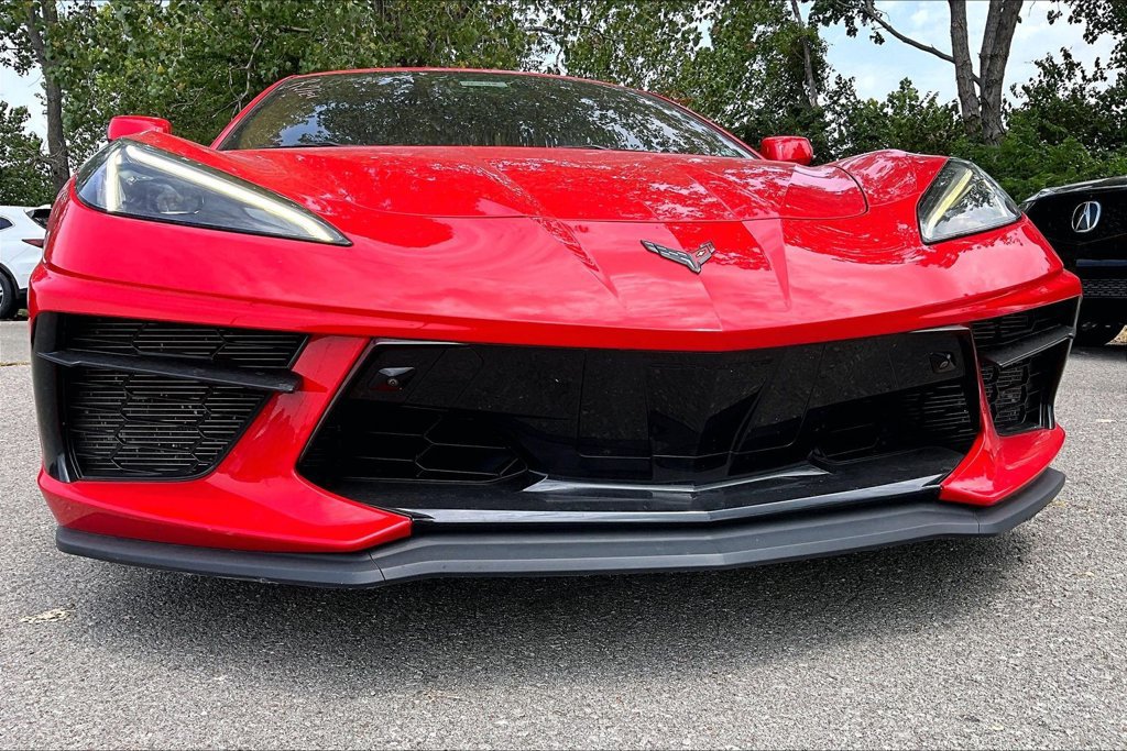 Used 2020 Chevrolet Corvette Stingray Premium Cpe w/ 3LT Preferred Equipment Group RWD image 33