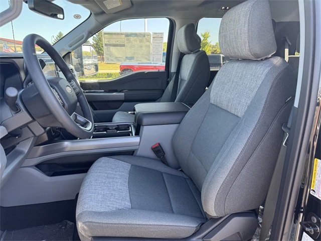 New 2026 Ford F350 XLT w/ XLT Premium Package image 14