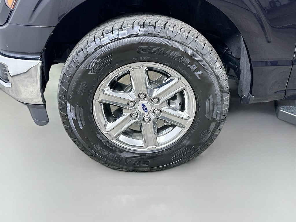 Used 2025 Ford F150 XLT w/ Equipment Group 302A MID AWD/4WD image 8