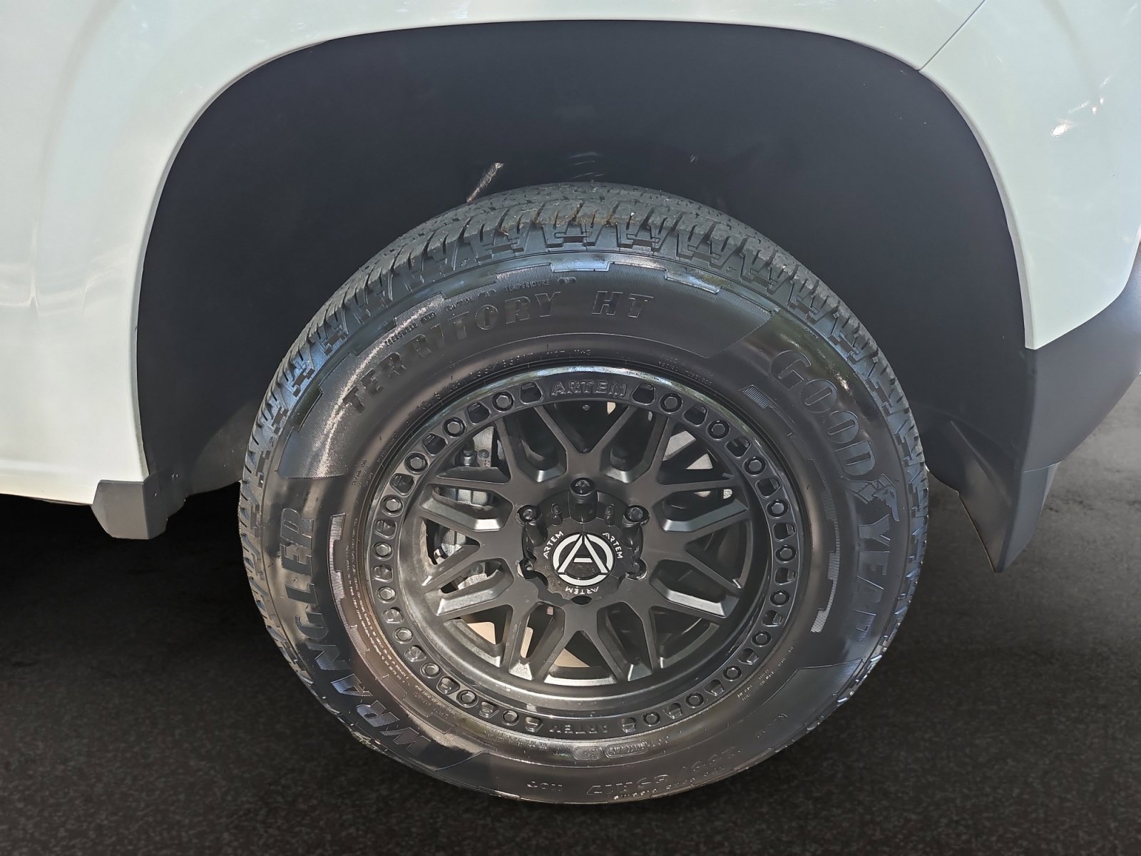 Used 2025 Chevrolet Colorado W/T w/ WT Convenience Package II RWD image 41