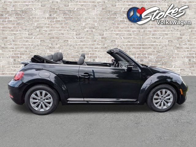 Used 2019 Volkswagen Beetle 2.0T S FWD image 3