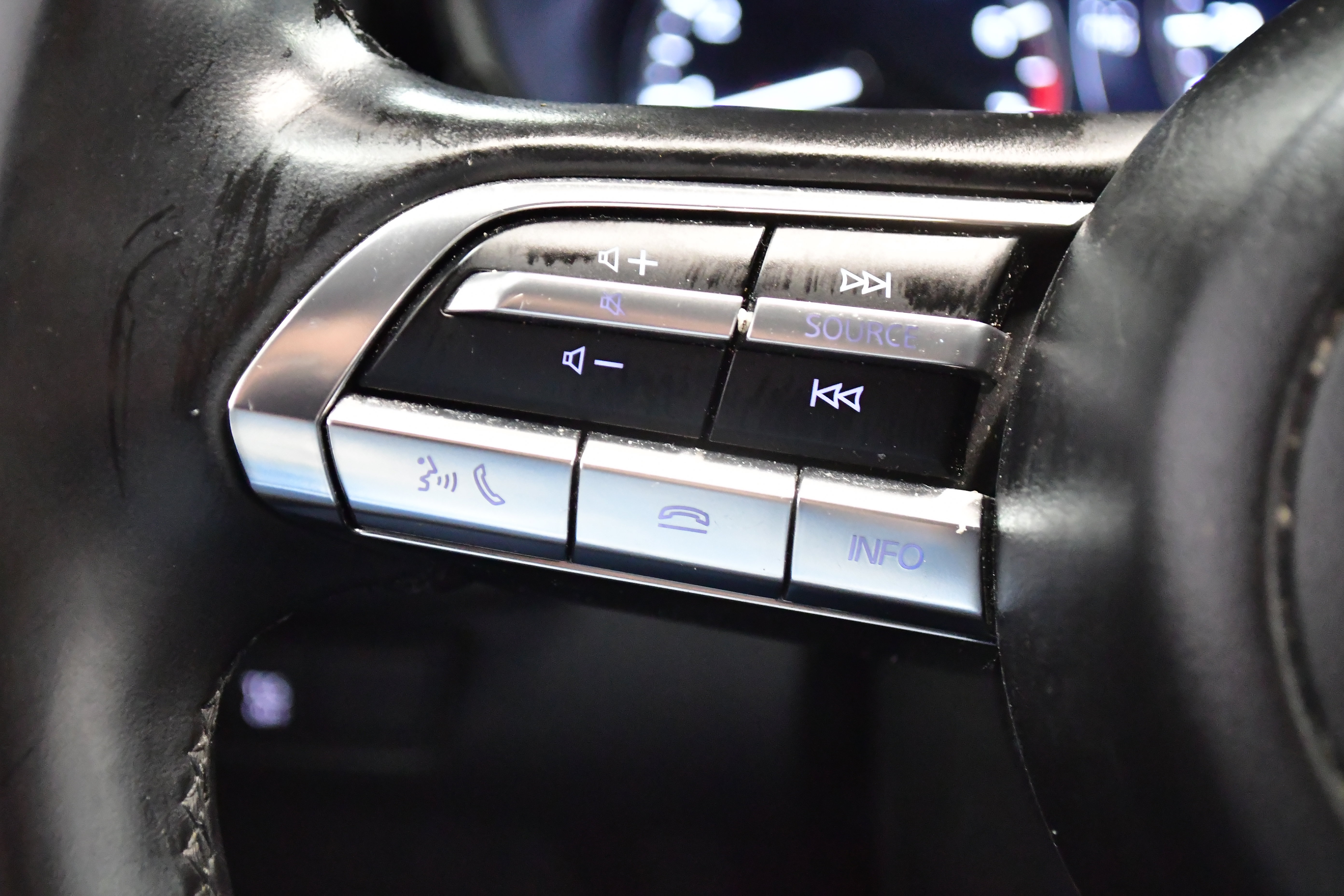 Used 2024 MAZDA CX-50 AWD 2.5 S w/ Preferred Package image 24