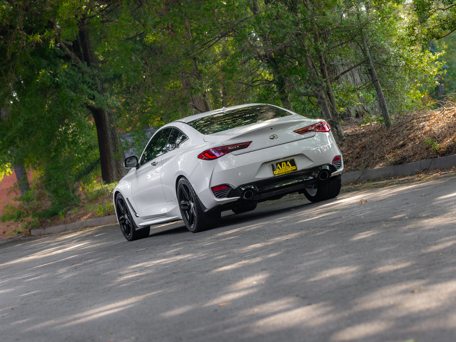 Used 2017 INFINITI Q60 3.0t w/ Premium Plus Package 3.0T RWD image 49