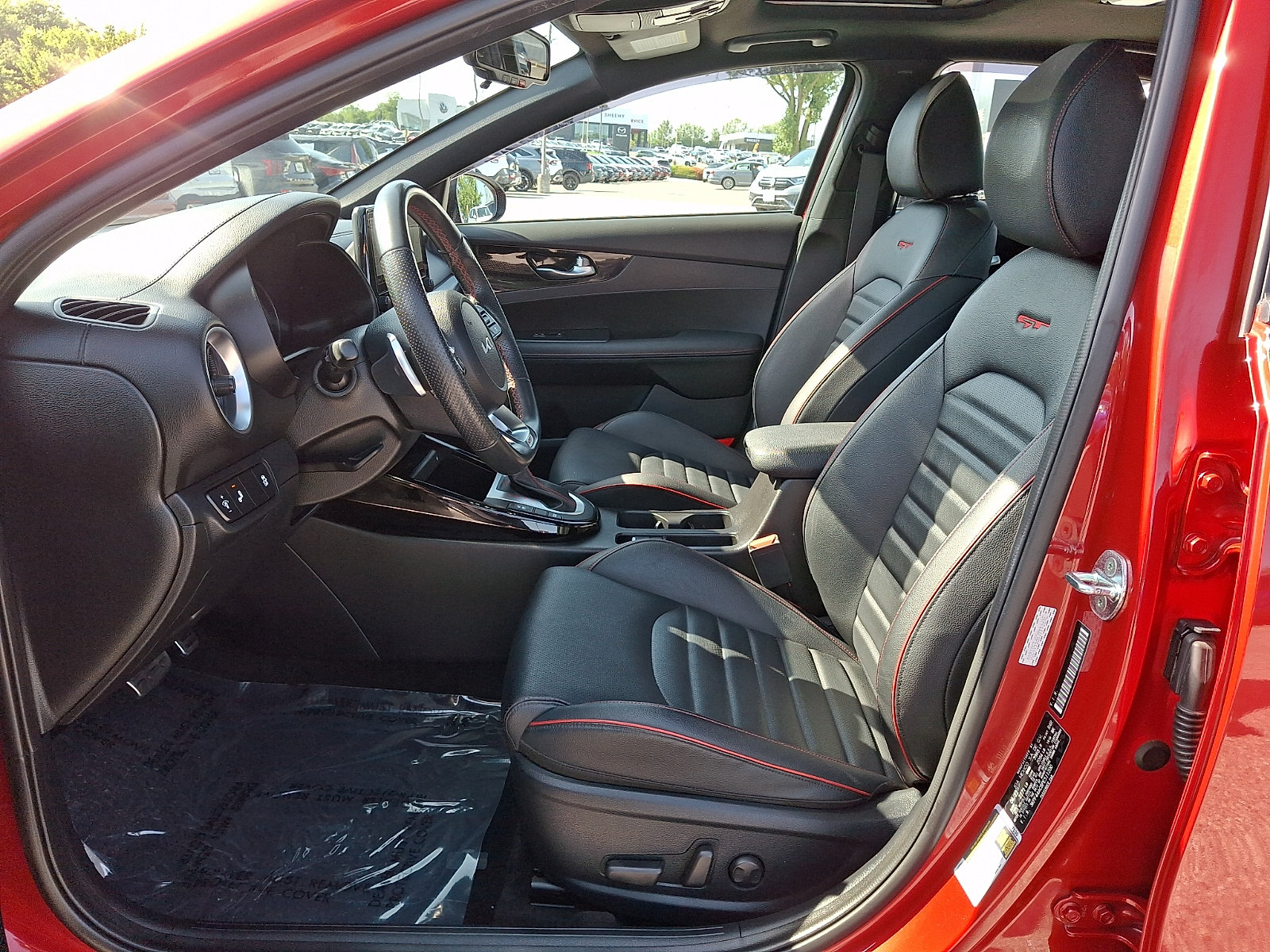 Certified 2023 Kia Forte GT w/ GT2 Package FWD image 13