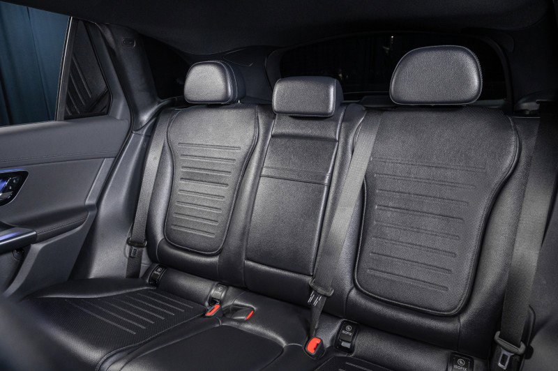 Certified 2026 Mercedes-Benz GLC 300 image 15