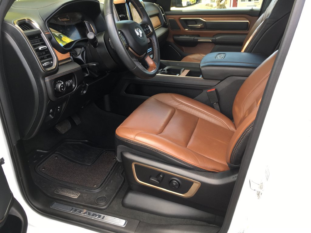 Used 2024 RAM 1500 Limited AWD/4WD image 22