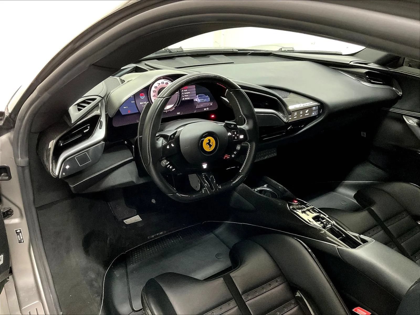 Used 2021 Ferrari SF90 Stradale AWD/4WD image 10