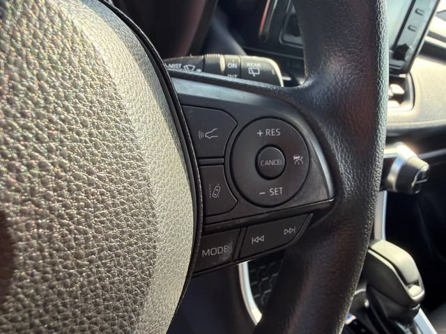 Used 2019 Toyota RAV4 XLE w/ Convenience Package AWD/4WD image 15