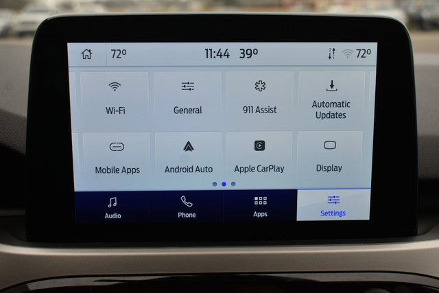 Used 2022 Ford Escape SE w/ Cold Weather Package image 25