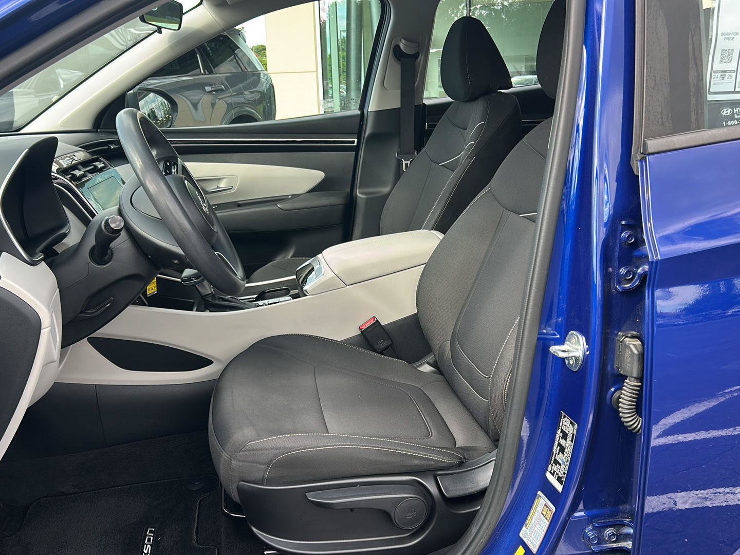 Used 2022 Hyundai Tucson SE AWD/4WD image 13