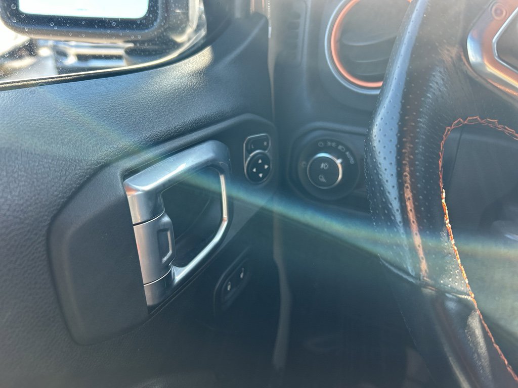 Used 2020 Jeep Gladiator Mojave image 28